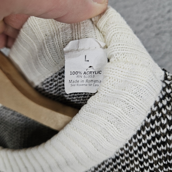 Vintage Grandpa Romanian Knitted Sweater Large Long Sleeve Cream - Picture 9 of 9